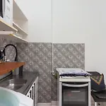 50 Metros Da Praia De Copacabana