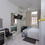 50 Metros Da Praia De Copacabana